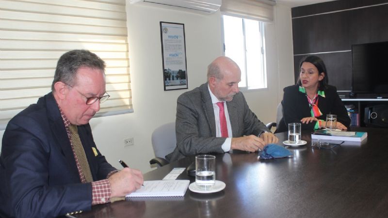 El Cónsul de Uruguay se reunió con Fama