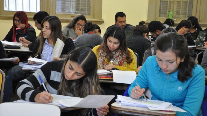 La CONEAU acreditó la Licenciatura en Enfermería