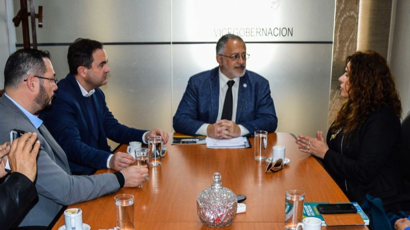 Solá Jais recibió a la Fundación “Relevando Peligros”