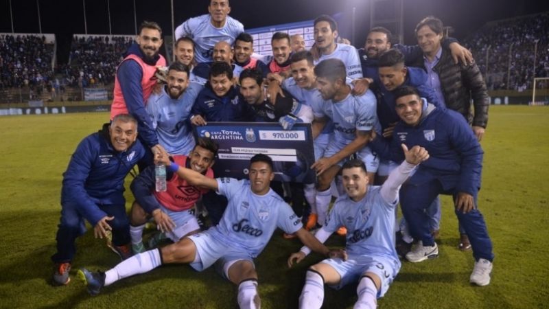 Atlético Tucumán pasó a 8vos, eliminando a Huracán