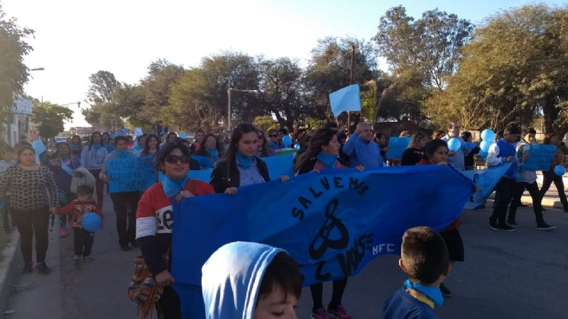 Recreo marchó en defensa de las dos vidas