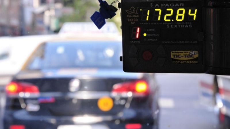No quiso pagar el taxi y se puso violento