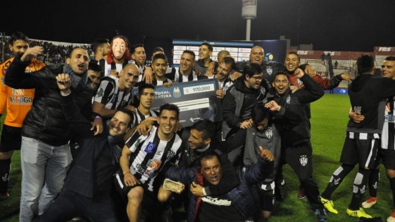 Central Córdoba sigue haciendo historia en la Copa Argentina