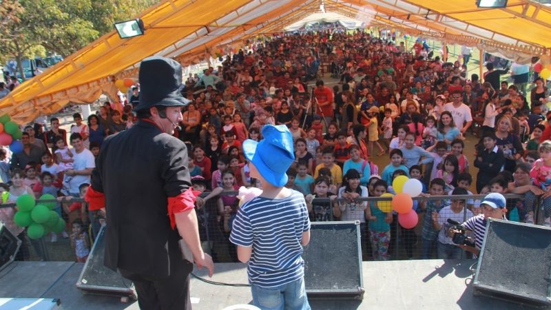 Ultiman detalles para la gran fiesta del niño de los mercantiles