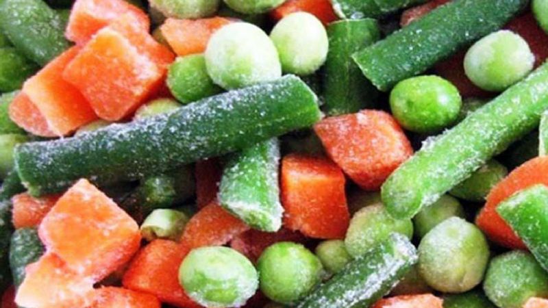 Retiran alimentos congelados de las góndolas