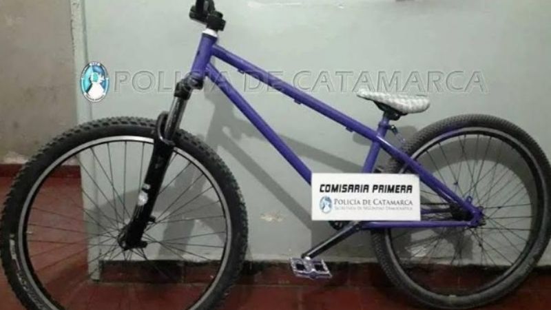 Aprehenden a un joven y recuperan una bicicleta sustraída