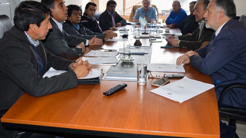 Reunión del bloque FPV-PJ por la Ley Antiplus