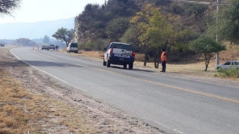Incendio de pastizales en Sierra Brava