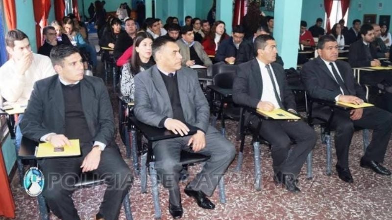 Capacitación para docentes del IES Policial