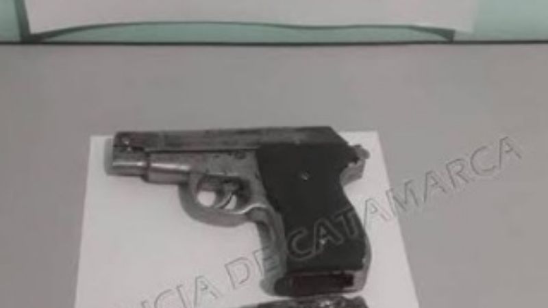 Los detienen con armas tumberas