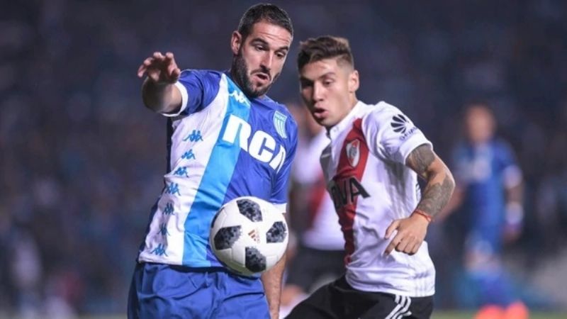 Racing y River en “duelo criollo” por la Libertadores