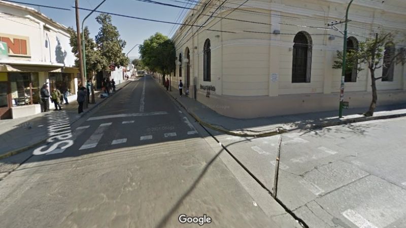 Atropelló a una mujer cuando intentaba cruzar la calle