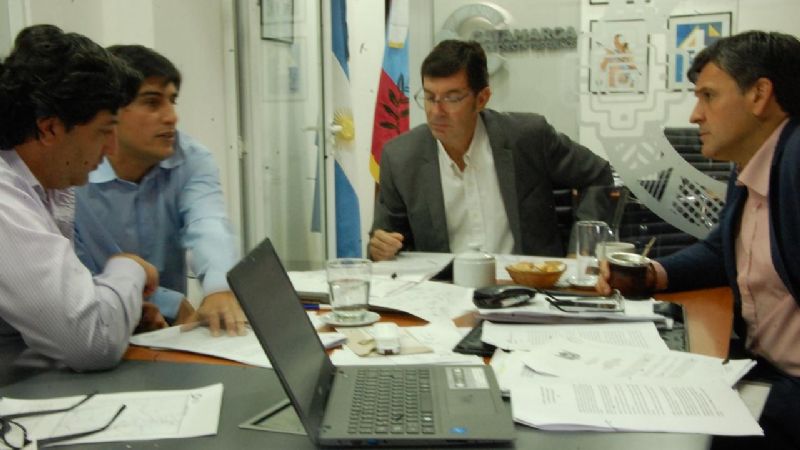 Presentaron el plan quinquenal de expansión del sistema de transporte eléctrico