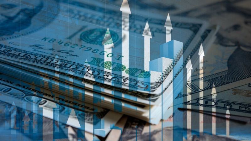 El dólar sube por cuarto día seguido