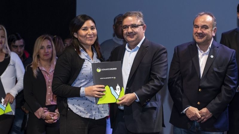 Más de 200 familias beneficiadas por la regularización dominial