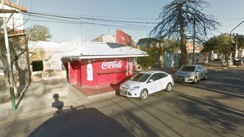 Se suspenden las autorizaciones  de locales de comida en la vía pública