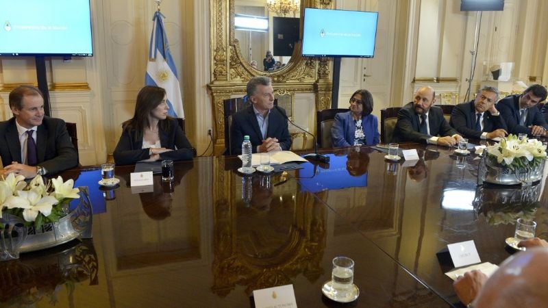 ¿Cuál es el plan para compensar a las provincias por el ajuste?