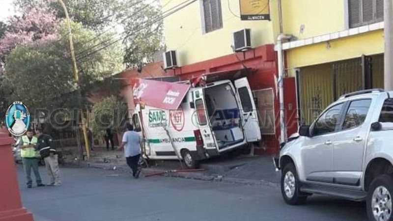 Tremendo choque en Av. Mariano Moreno