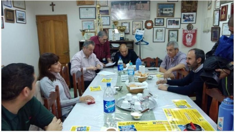 No abrirán los supermercados el 24 de septiembre