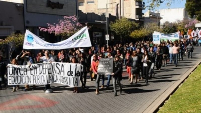 Nueva modalidad en la protesta de universitarios
