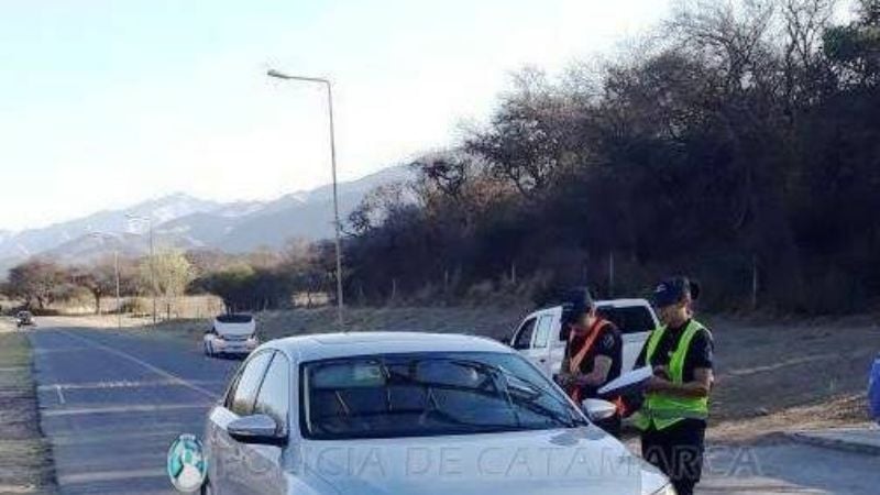 Secuestran cargamento de bebidas alcohólicas en El Rodeo