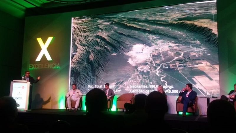 Muestran resultados del Plan Participativo 2020 en el Forum de Excelencia Competitiva