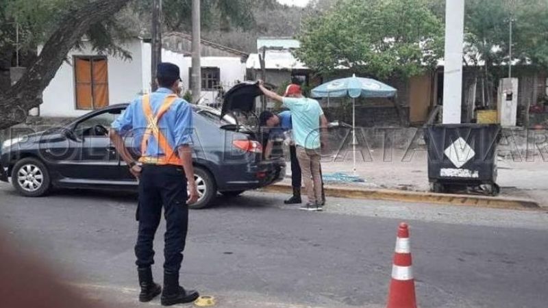 Resguardan a 30 adolescentes en el puesto caminero de Las Rejas