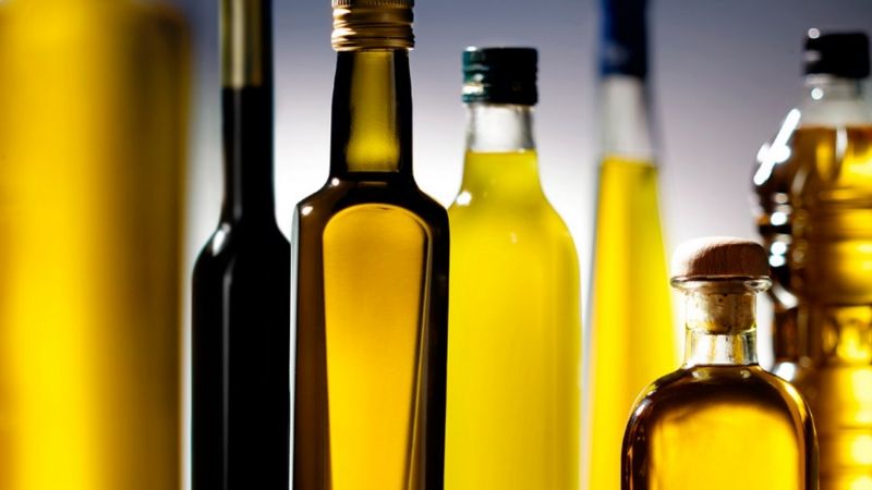 Prohíben la venta de un aceite de oliva adulterado