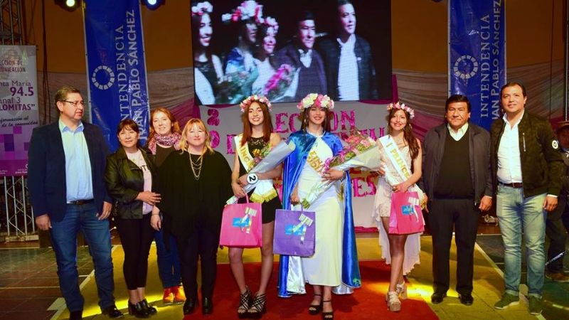 Santa María eligió a su reina de los estudiantes