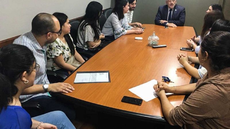 Solá Jais recibió a la Unión Estudiantes de Derecho
