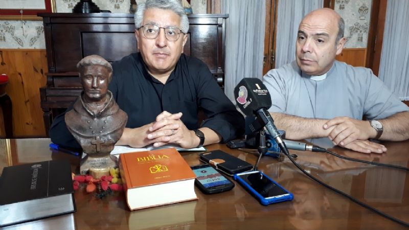 Preparan el solemne traslado de las reliquias del Padre Esquiú a Catamarca