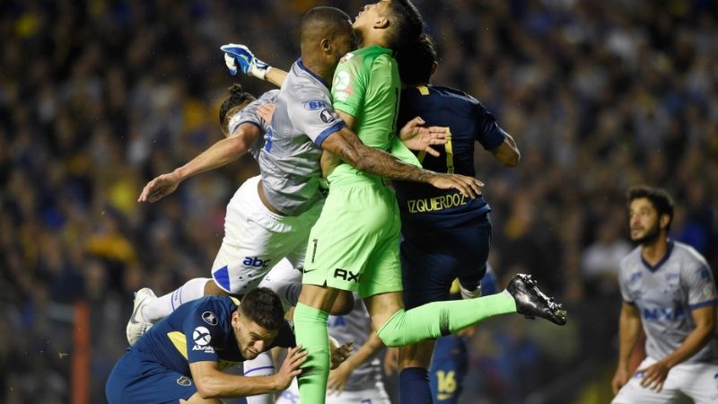 El arquero Andrada sufrió una fractura de mandíbula