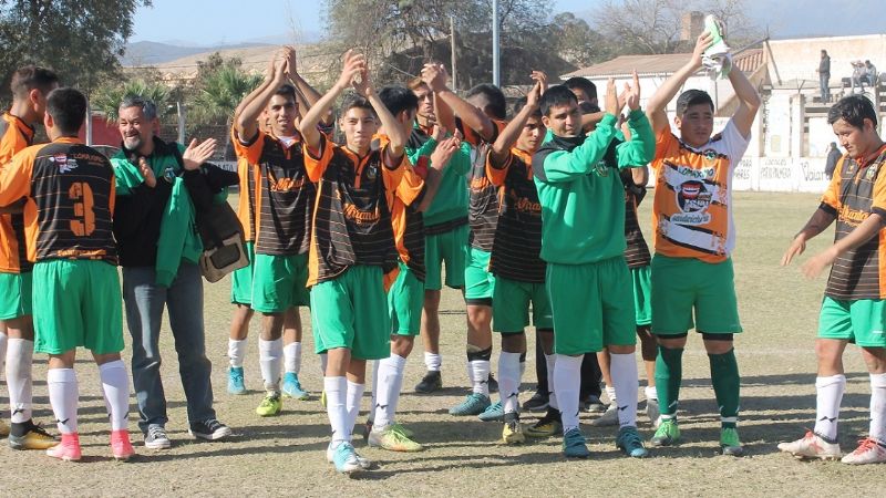 Las Chacras con triple jornada en el “Prevedello”