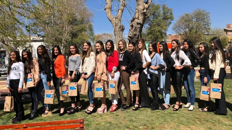 Las reinas departamentales ya están en Santa María