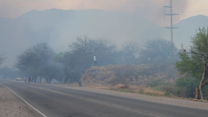 Incendio forestal de magnitud en Fray M. Esquiú