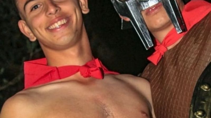 La noche de las Promos: Camionazo de Estudiantes en Recreo