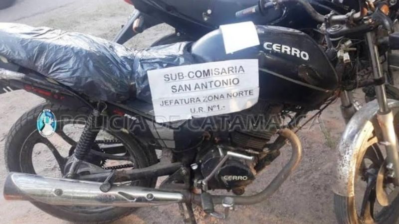 La plaza del Aborigen concentró a una gran cantidad de estudiantes