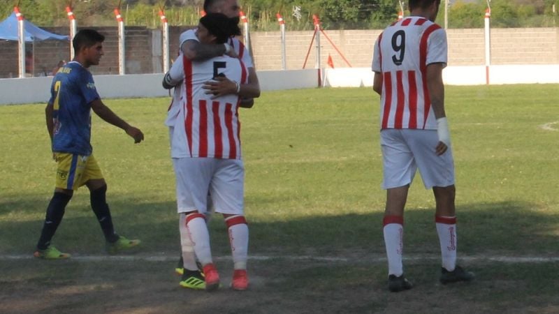 Coronel Daza venció a Social Rojas, y “Defe” al “Santo”