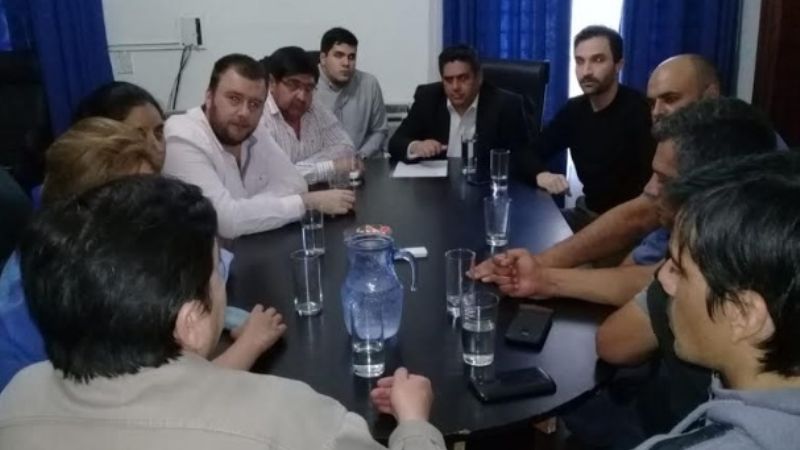 La Provincia gestionará asistencia para los despedidos de Calzados Catamarca