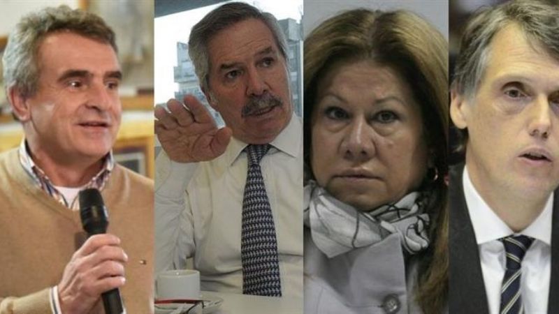 La oposición tildó de "improvisada" la salida de Caputo y pidió que "dé explicaciones"