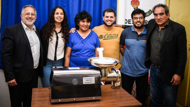 Solá Jais en la apertura de Desarrollo Social en Belén