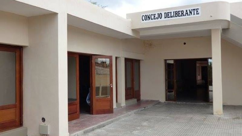 Municipal en moto que no use casco no ingresará al trabajo