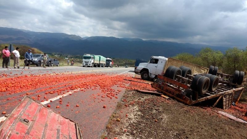 Otros dos accidentes complican el transito en la Cuesta del Totoral
