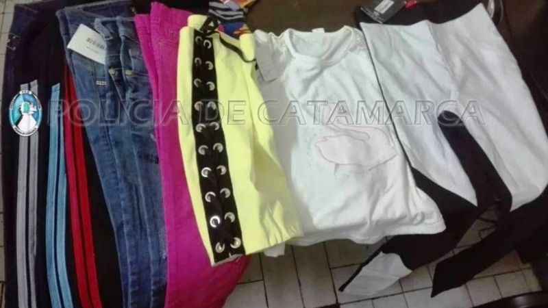 Recuperan ropa sustraída en un comercio