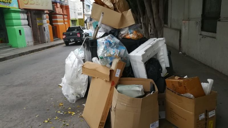 La ciudad tapada de basura