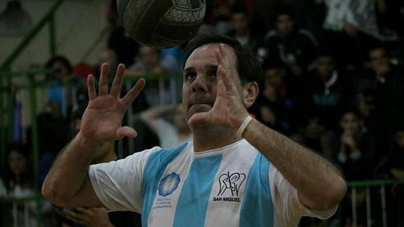 Javier Weber ofrece conferencia y capacita en Catamarca