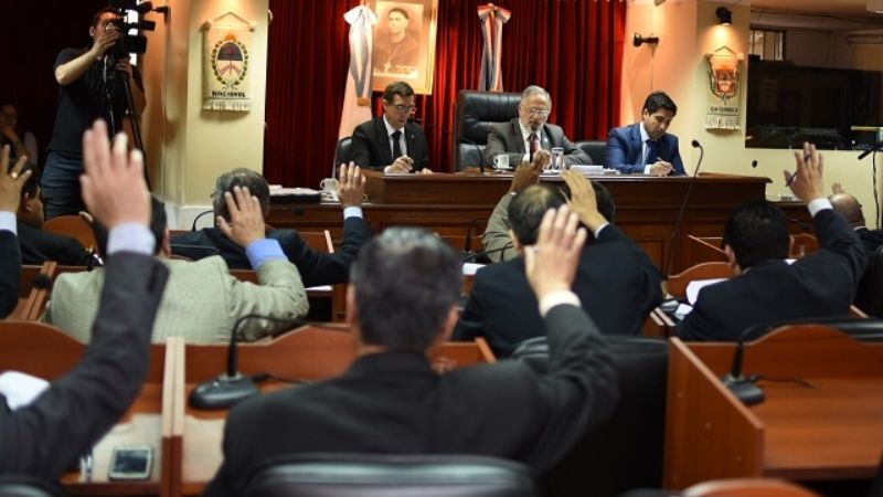 El Senado convirtió en ley la servidumbre administrativa