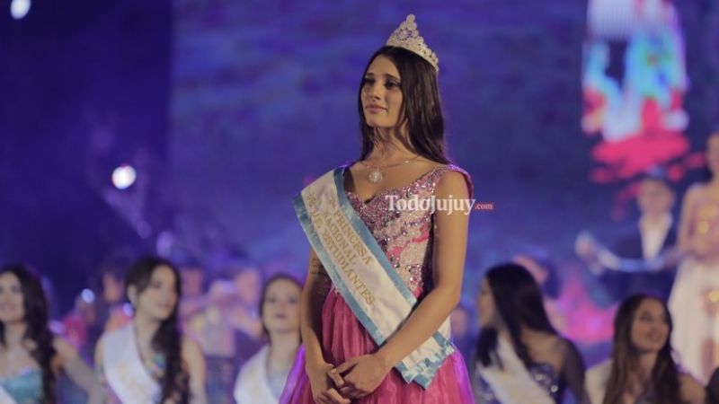 La representante de Santa Fe es la nueva Reina Nacional de los Estudiantes