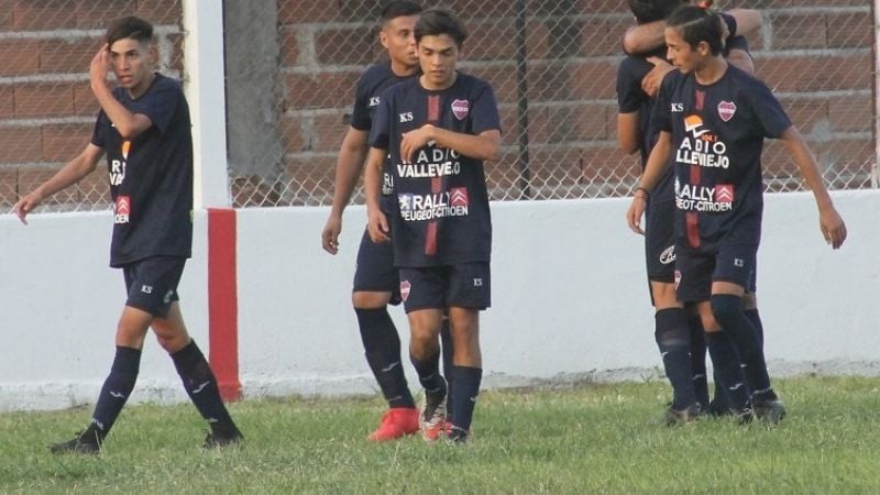 Obreros frenó a La Merced y La Tercena empató con San Antonio