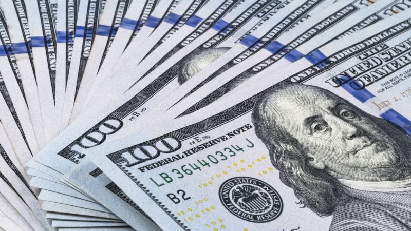El dólar sube a $39,82